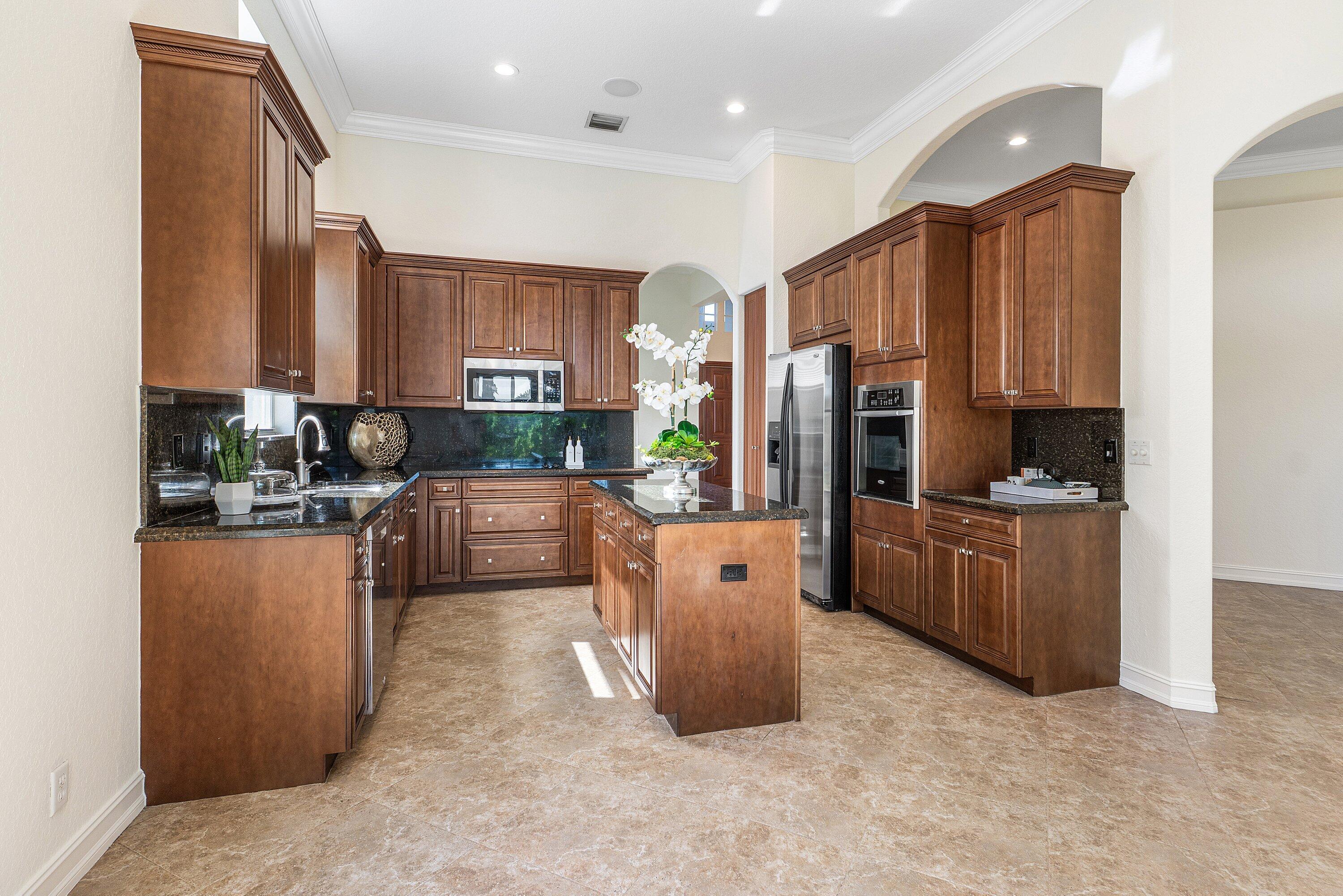 8782 Cobblestone Point Circle, Boynton Beach