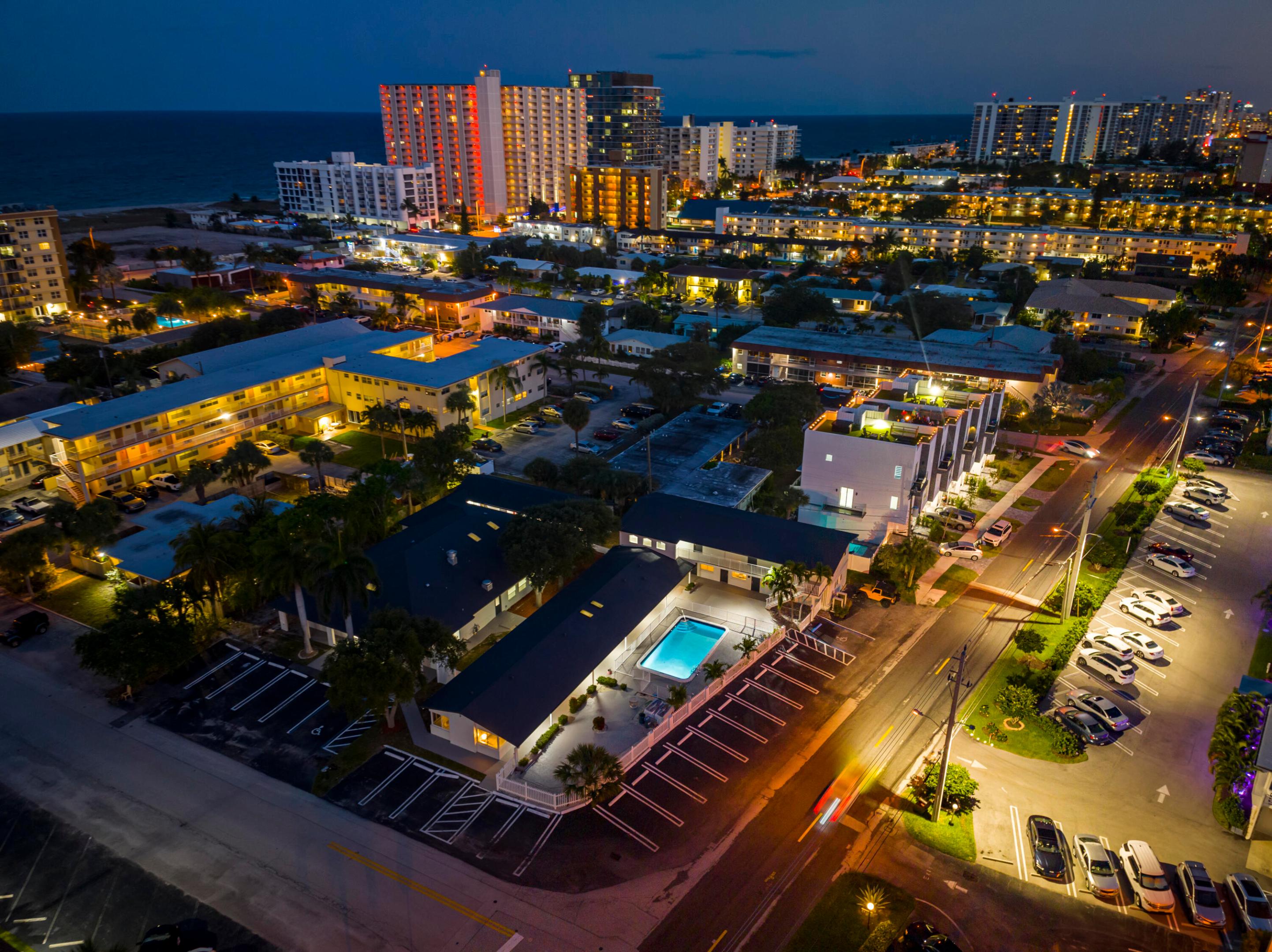 1020 N Riverside Drive 4