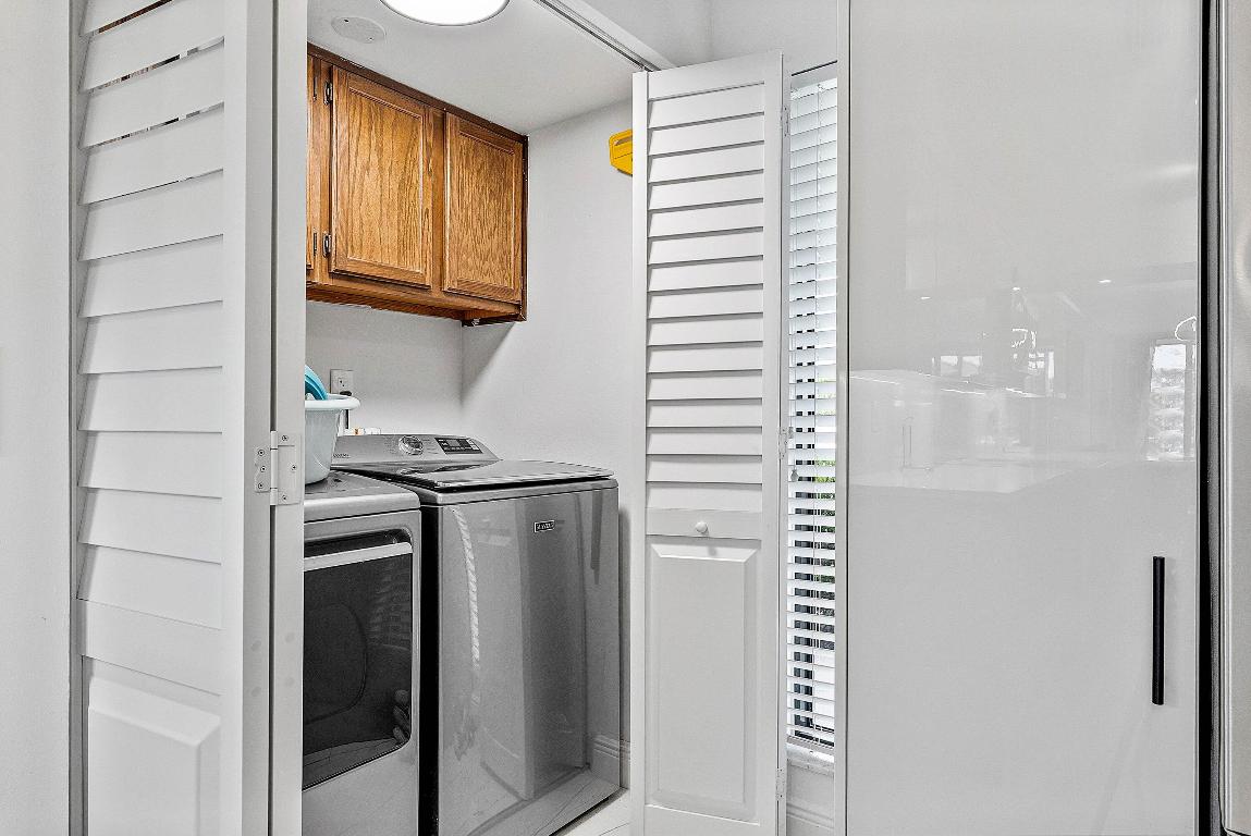 18 Royal Palm Way 109