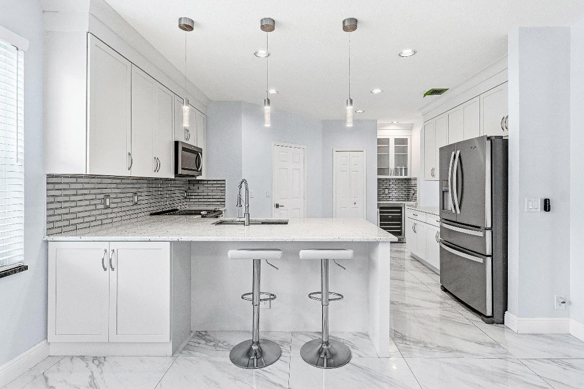 12403 Cascades Pointe Drive