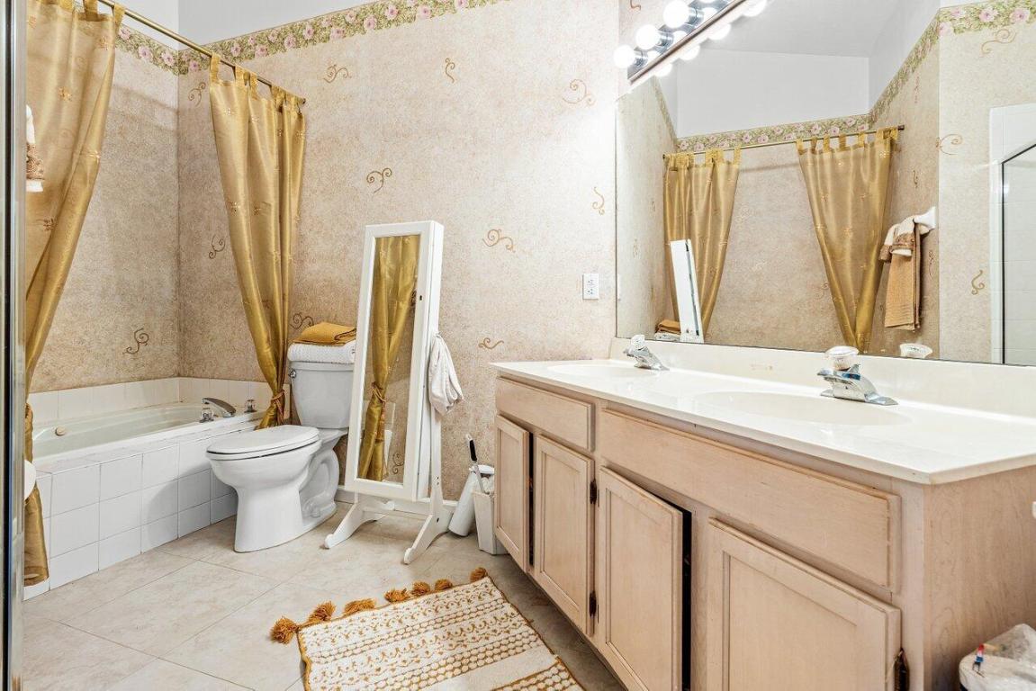 5505 Grande Palm Circle, Delray Beach