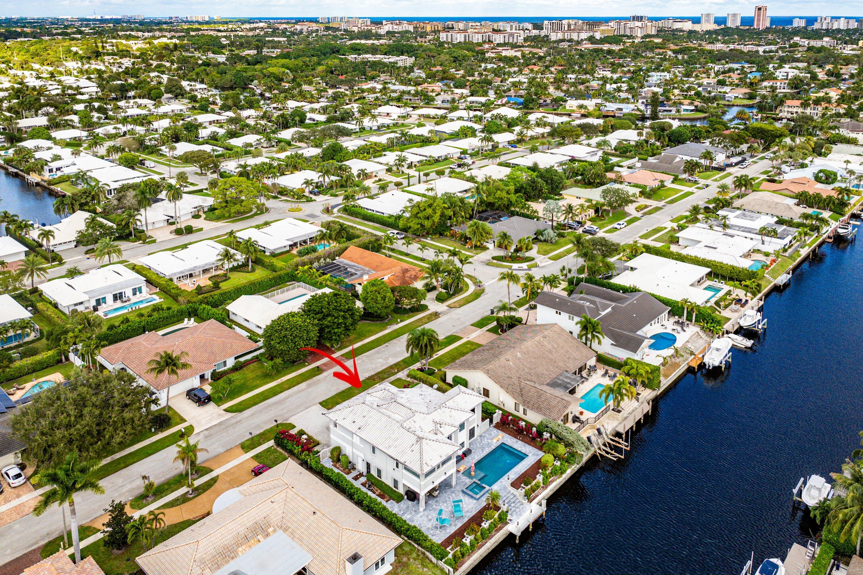 678 Carriage Hill Lane, Boca Raton