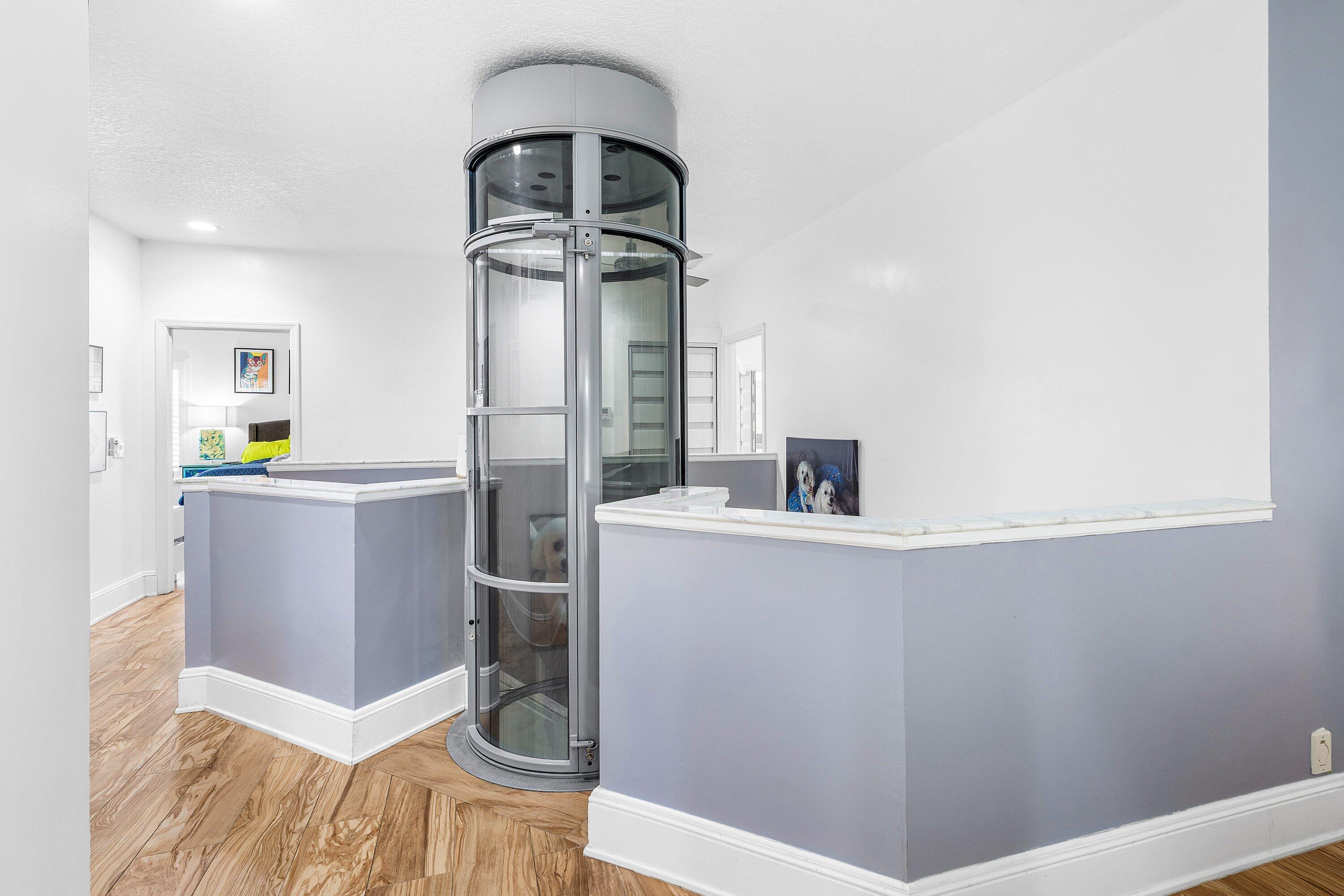 678 Carriage Hill Lane, Boca Raton