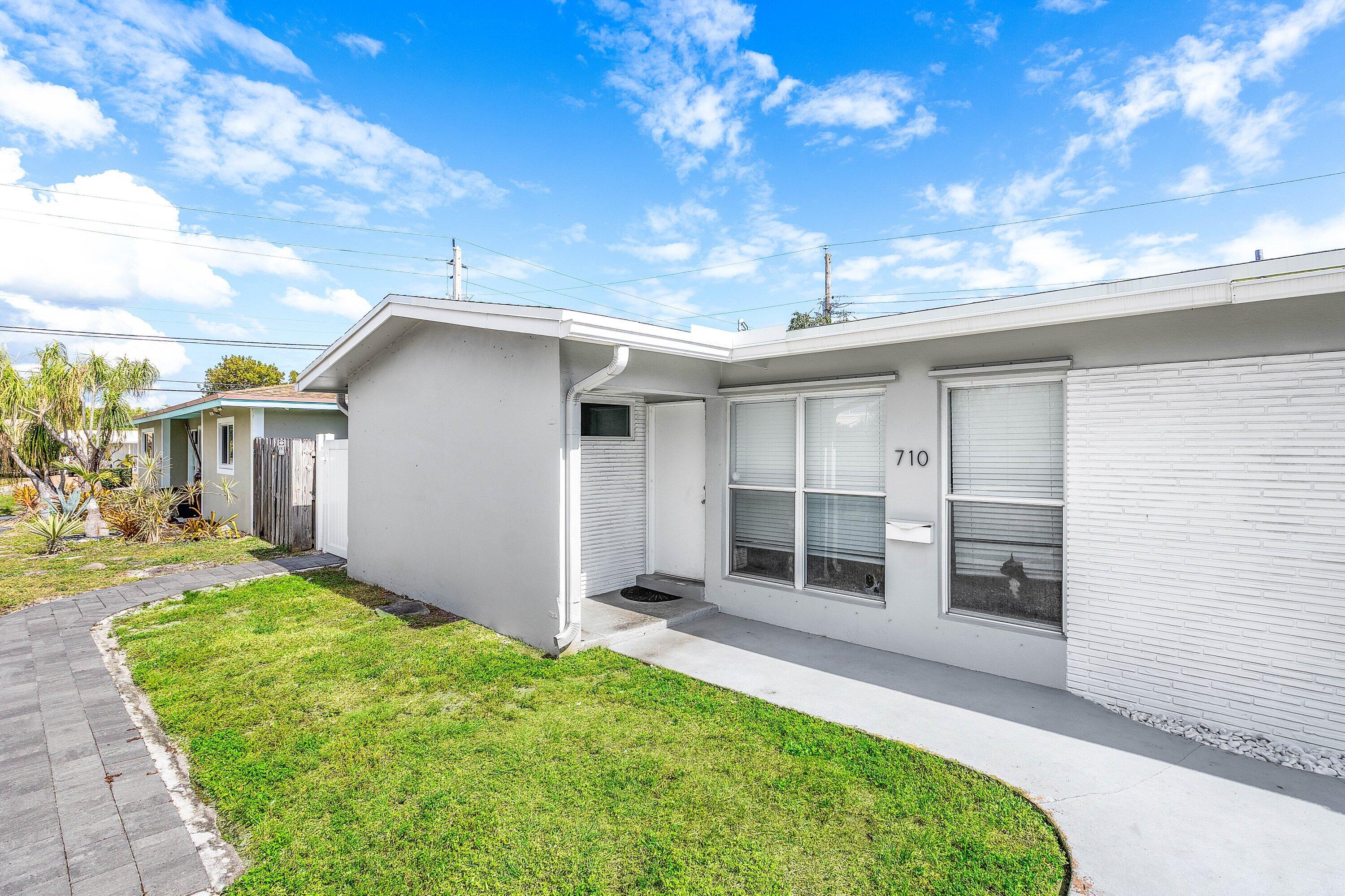 708-710 NE 23rd Avenue