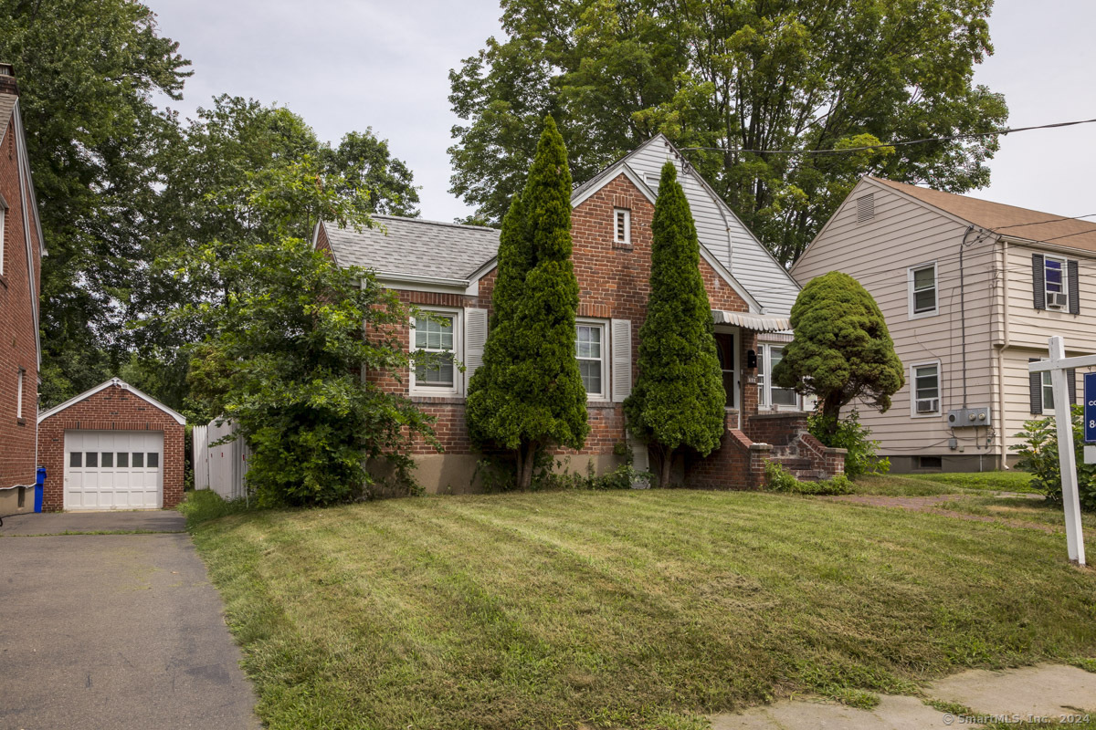 98 Levesque Avenue