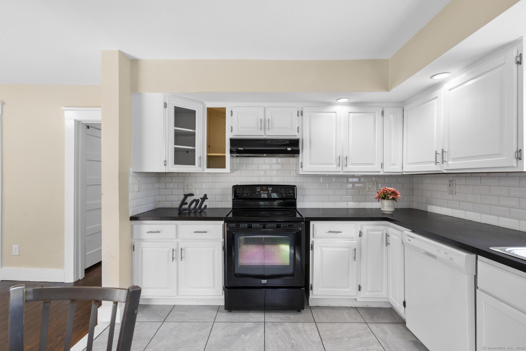 1075 North Colony Road
