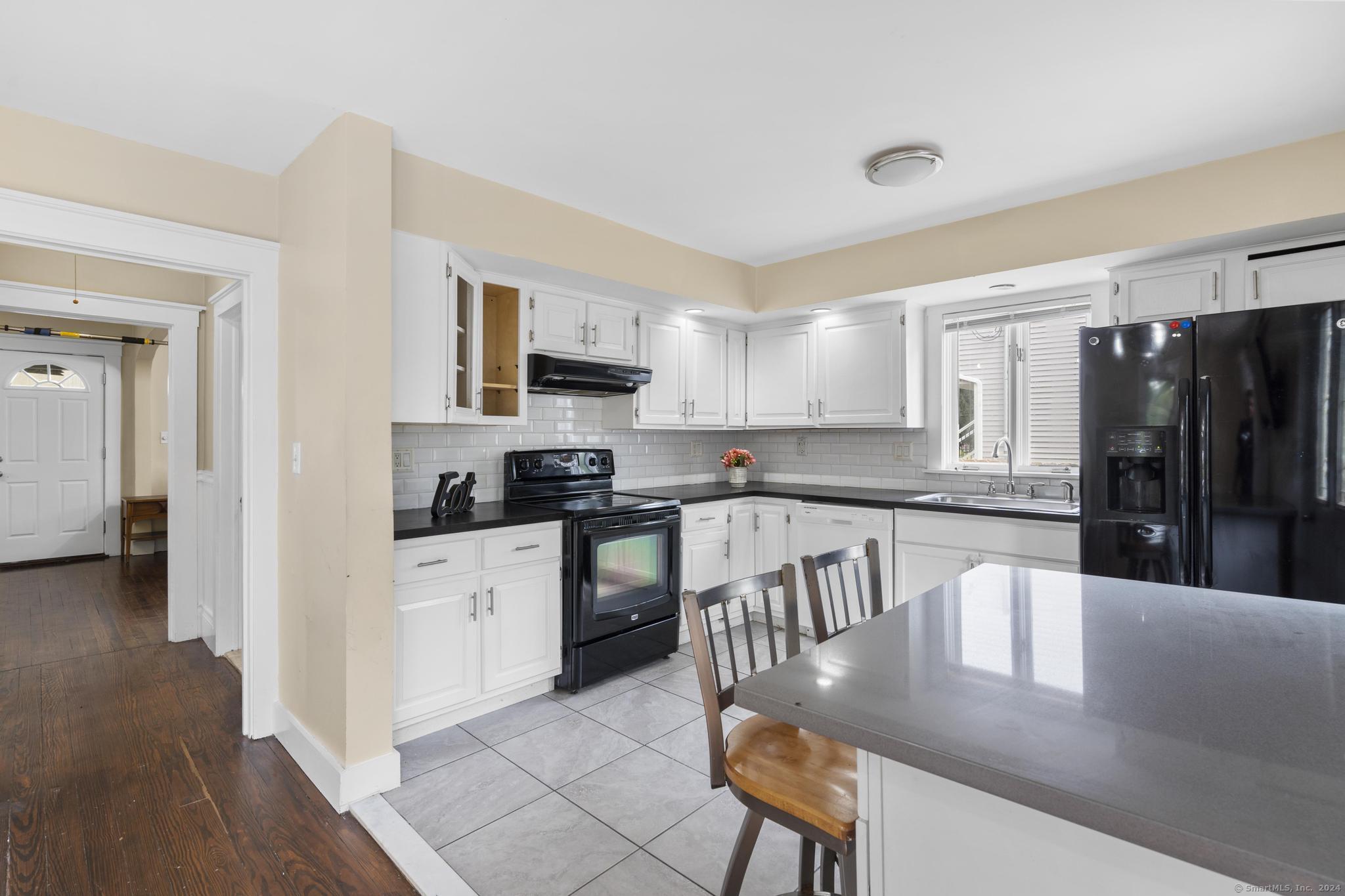1075 North Colony Road