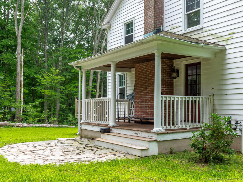 432 Hopmeadow Street