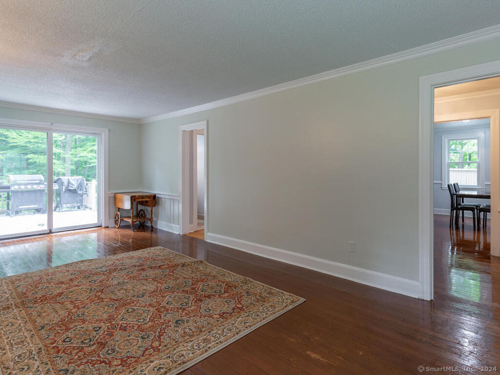 432 Hopmeadow Street