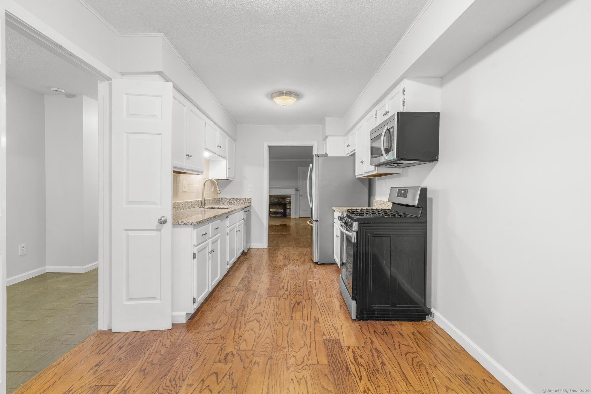31 Tunxis Village 31