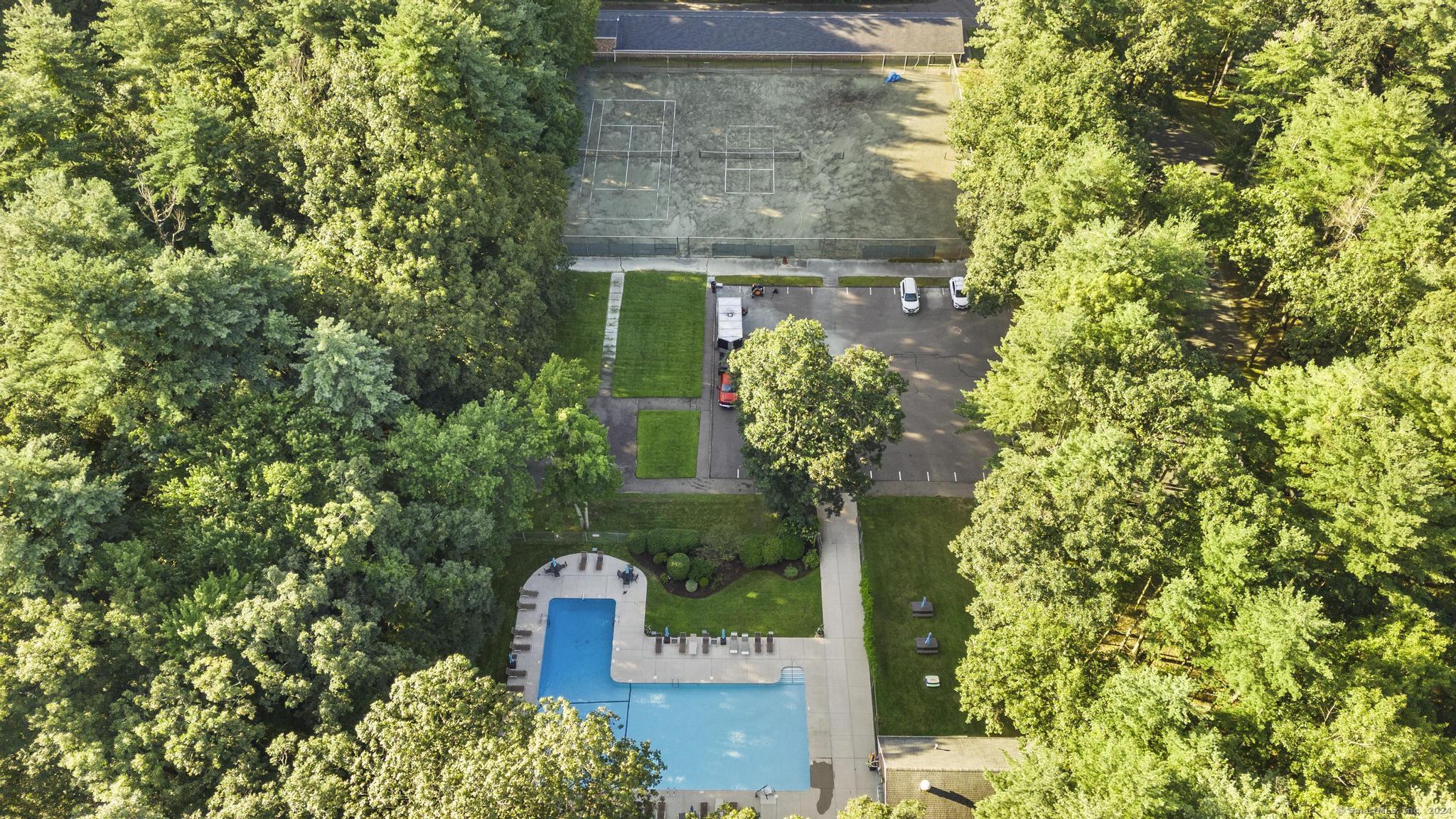 31 Tunxis Village 31