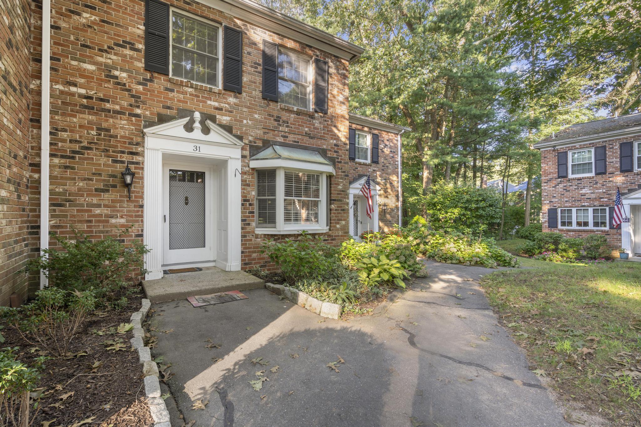 31 Tunxis Village 31