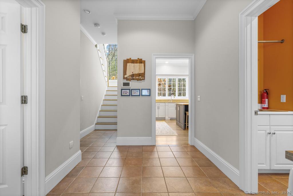 5 Whitney Lane