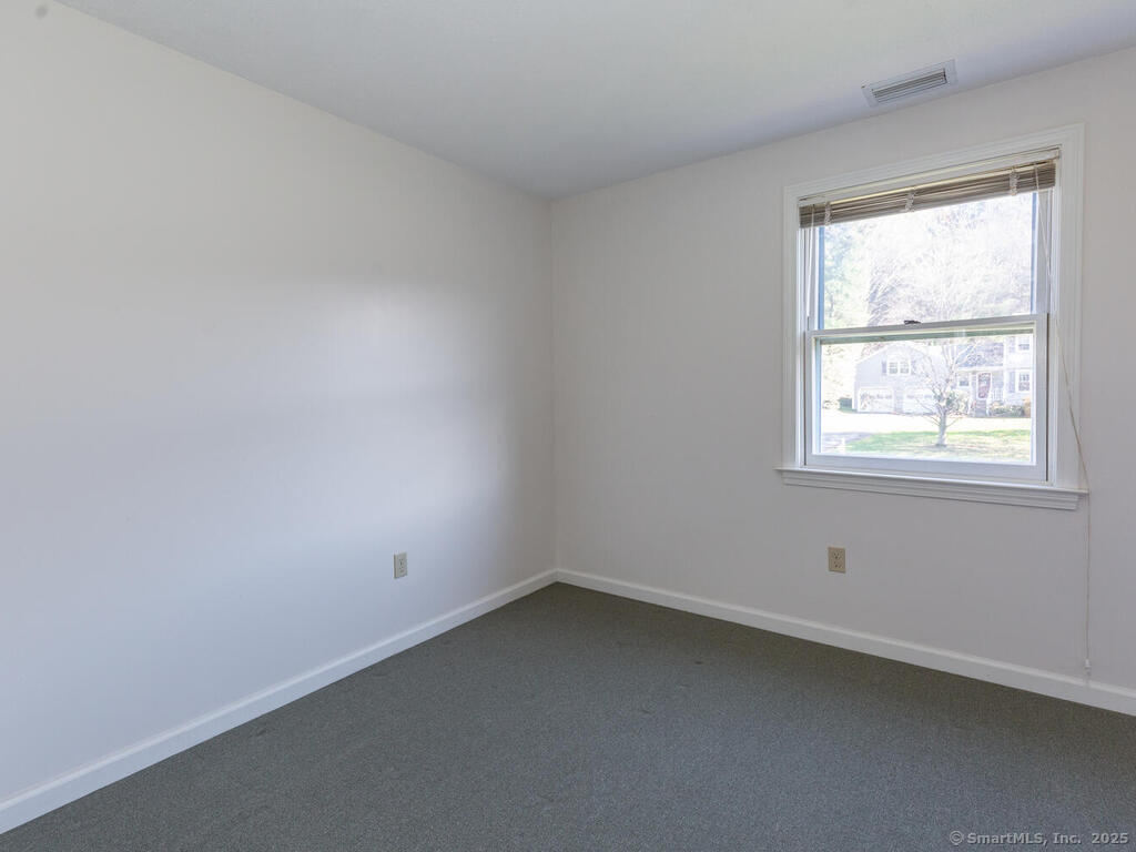 26 Woodside Drive