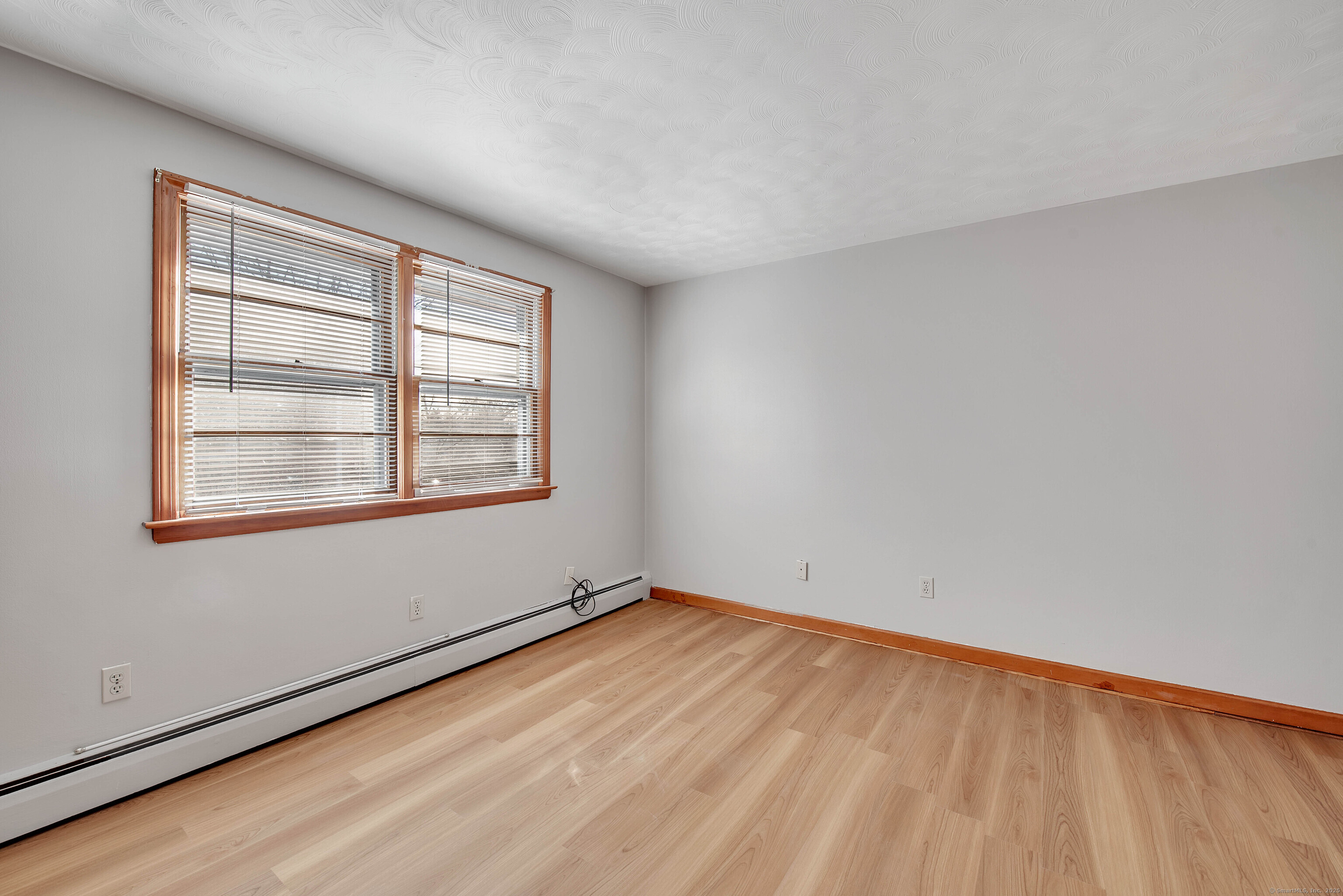 121 Oakland Avenue 2nd Floor