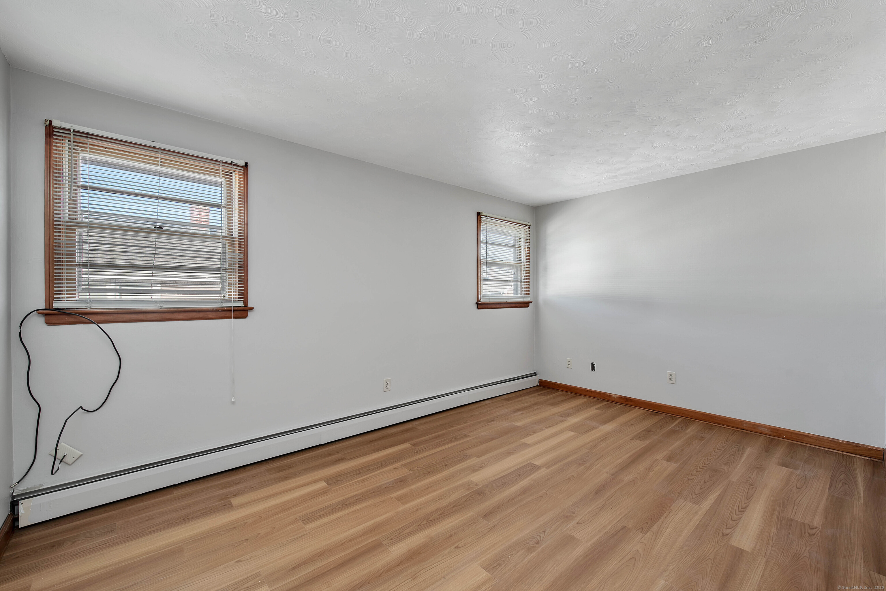 121 Oakland Avenue 2nd Floor