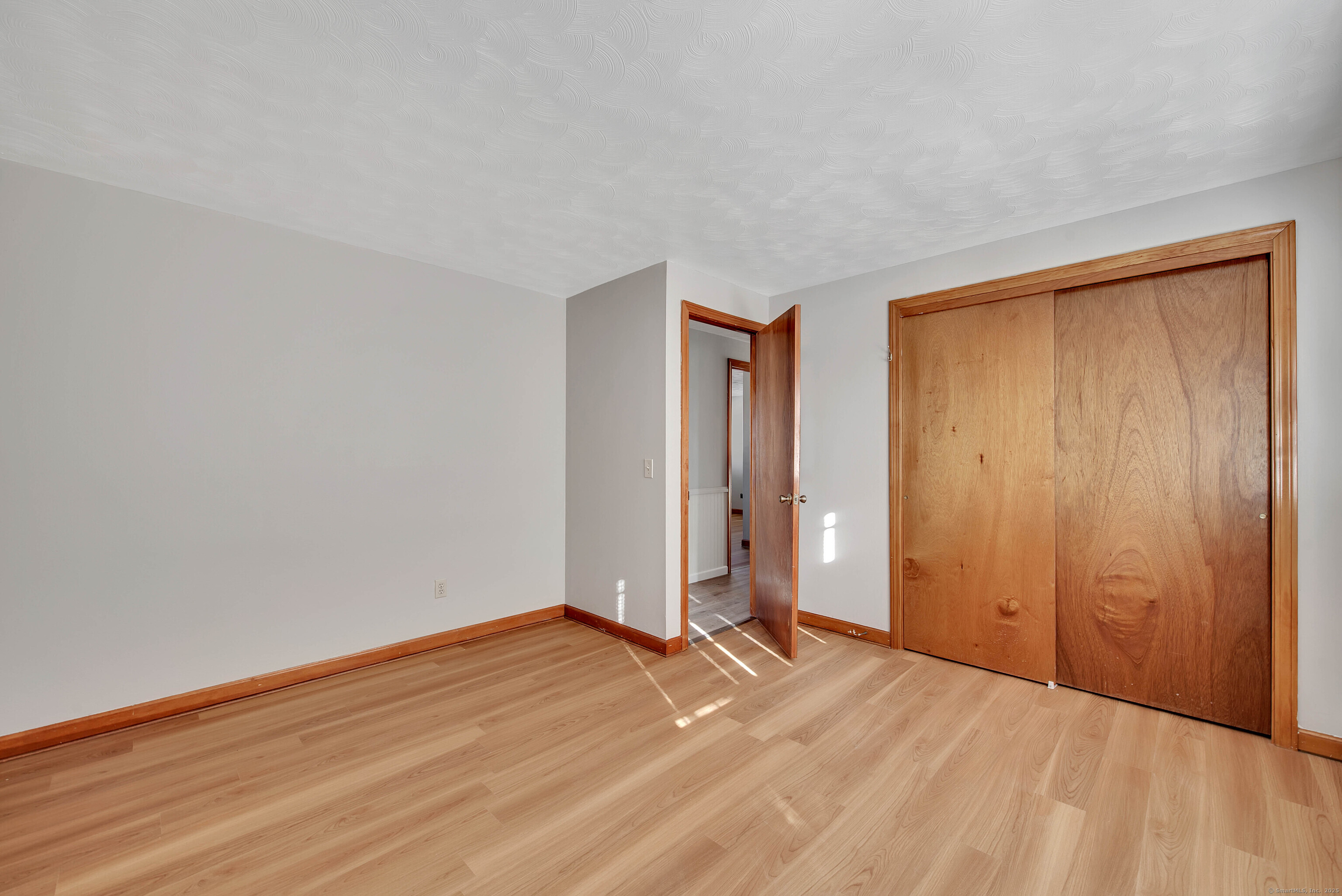 121 Oakland Avenue 2nd Floor
