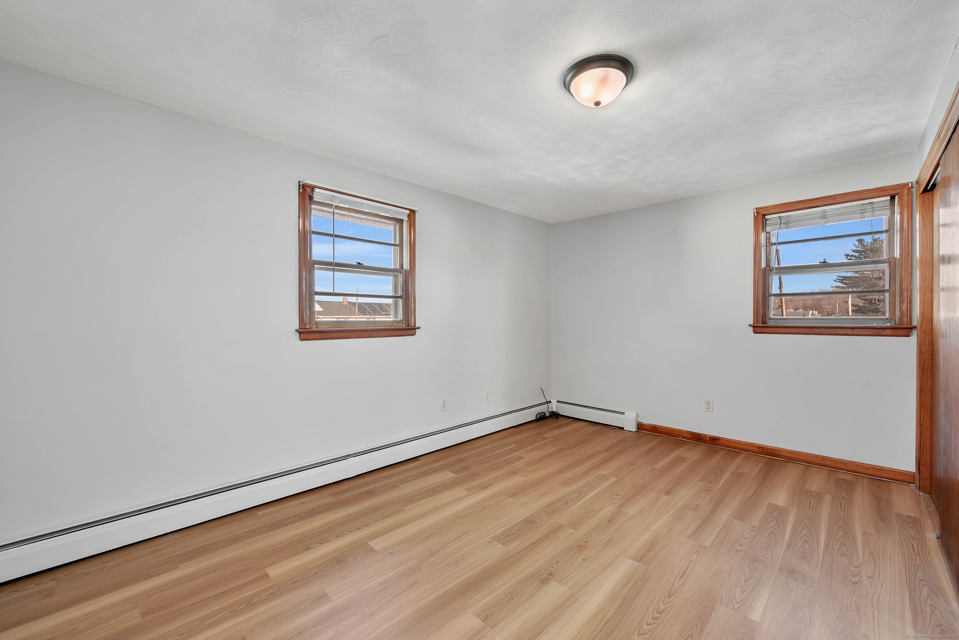 121 Oakland Avenue 2nd Floor