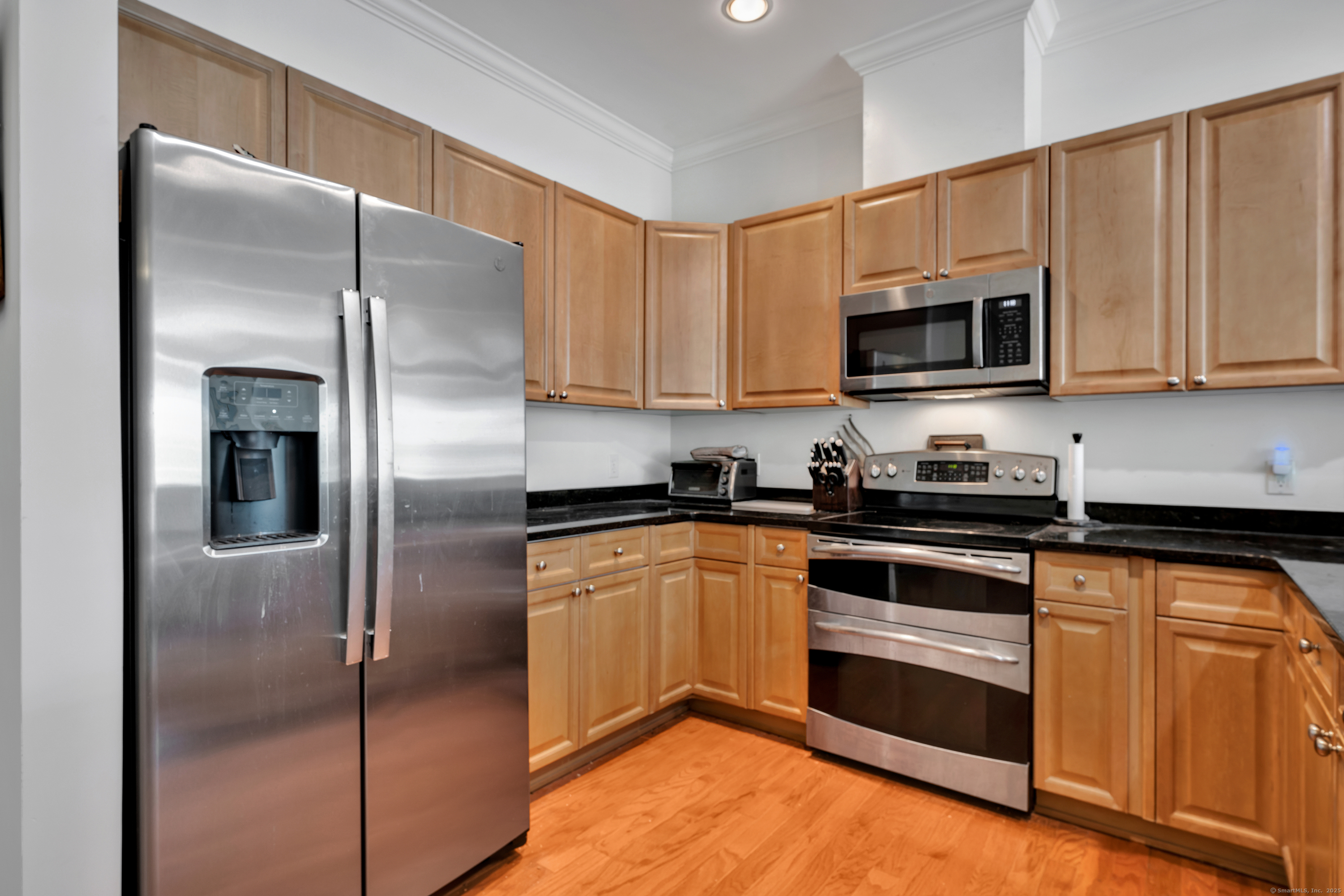 1 King Philip Drive 307
