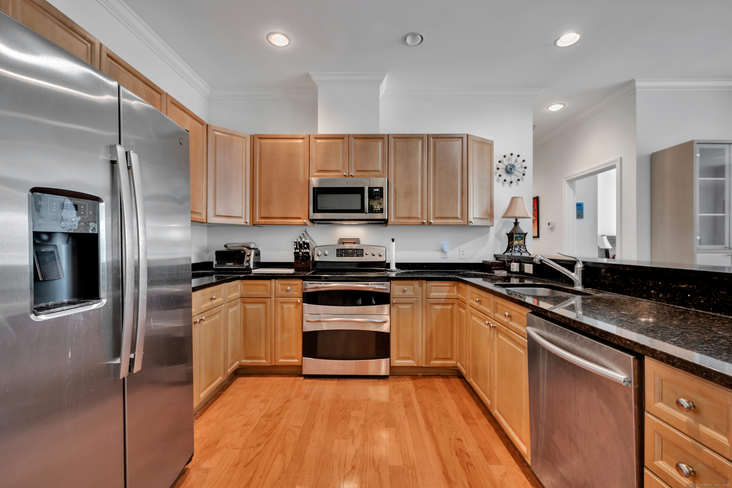 1 King Philip Drive 307