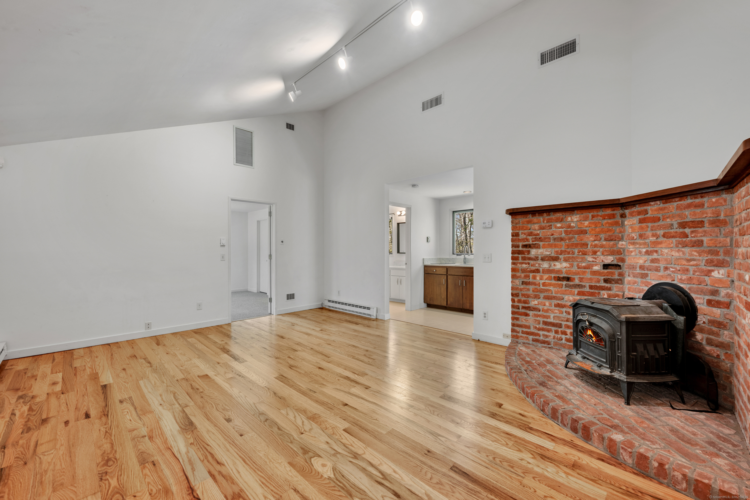 23 Vine Hill Road