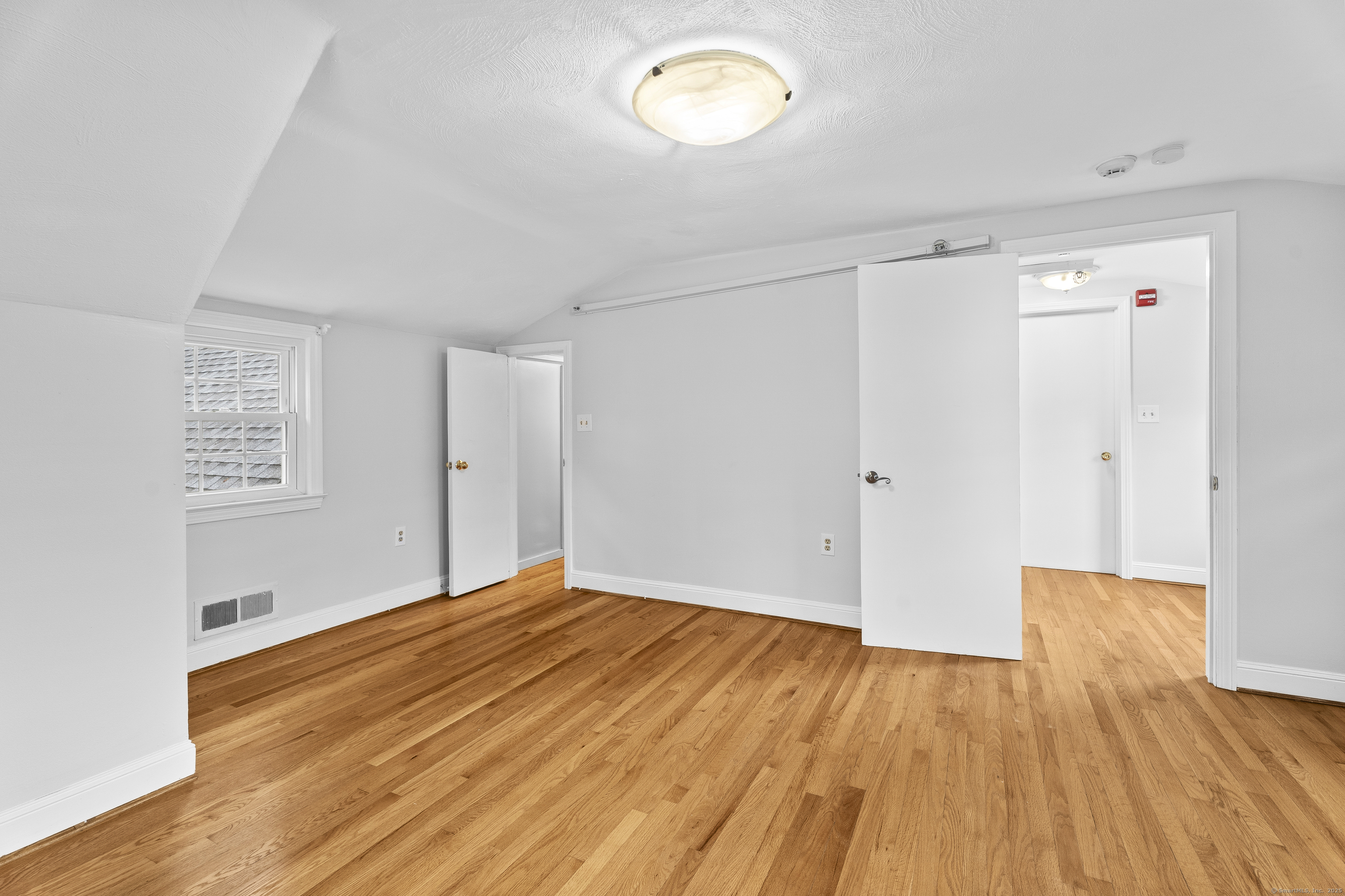 315 Henry Street