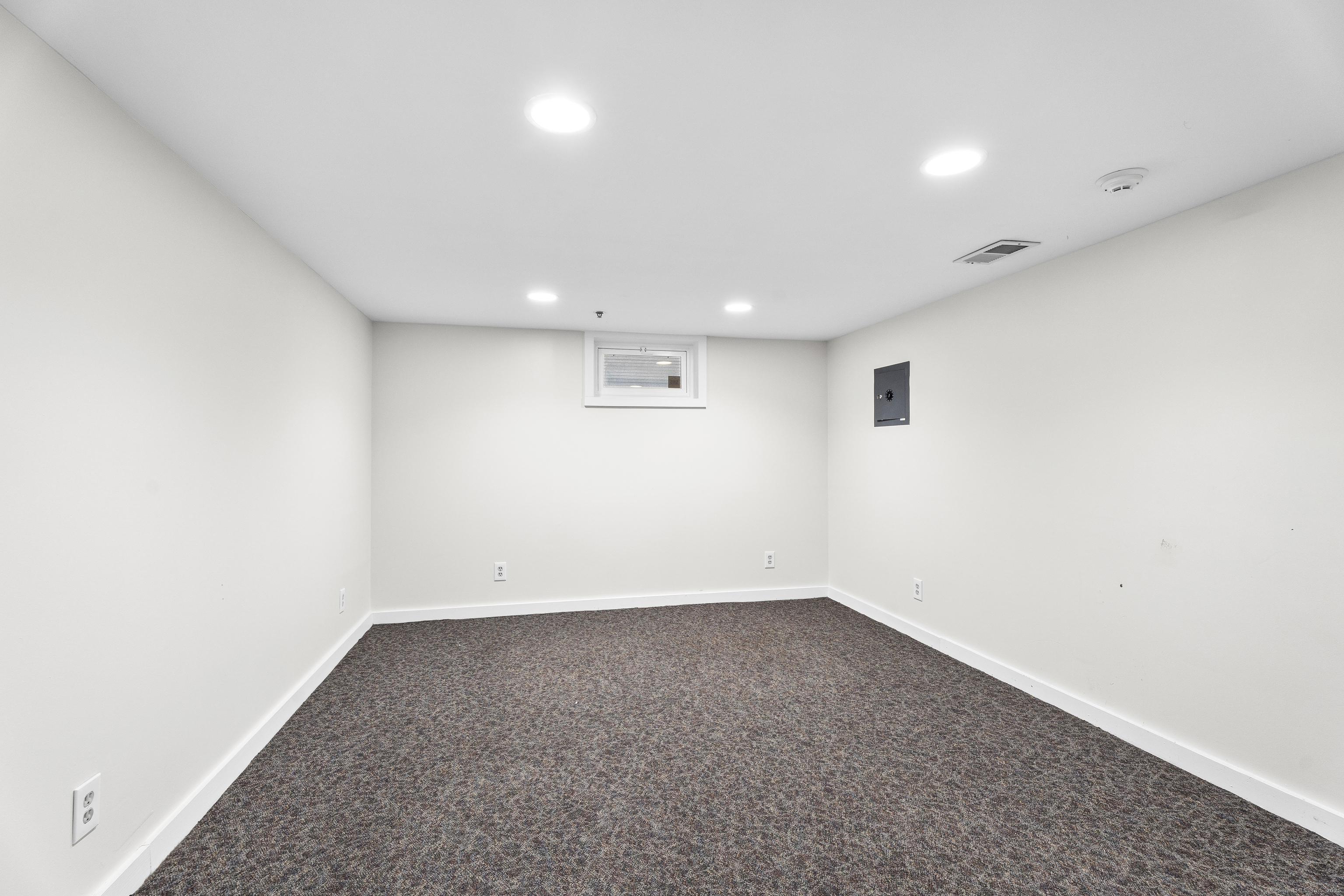 315 Henry Street
