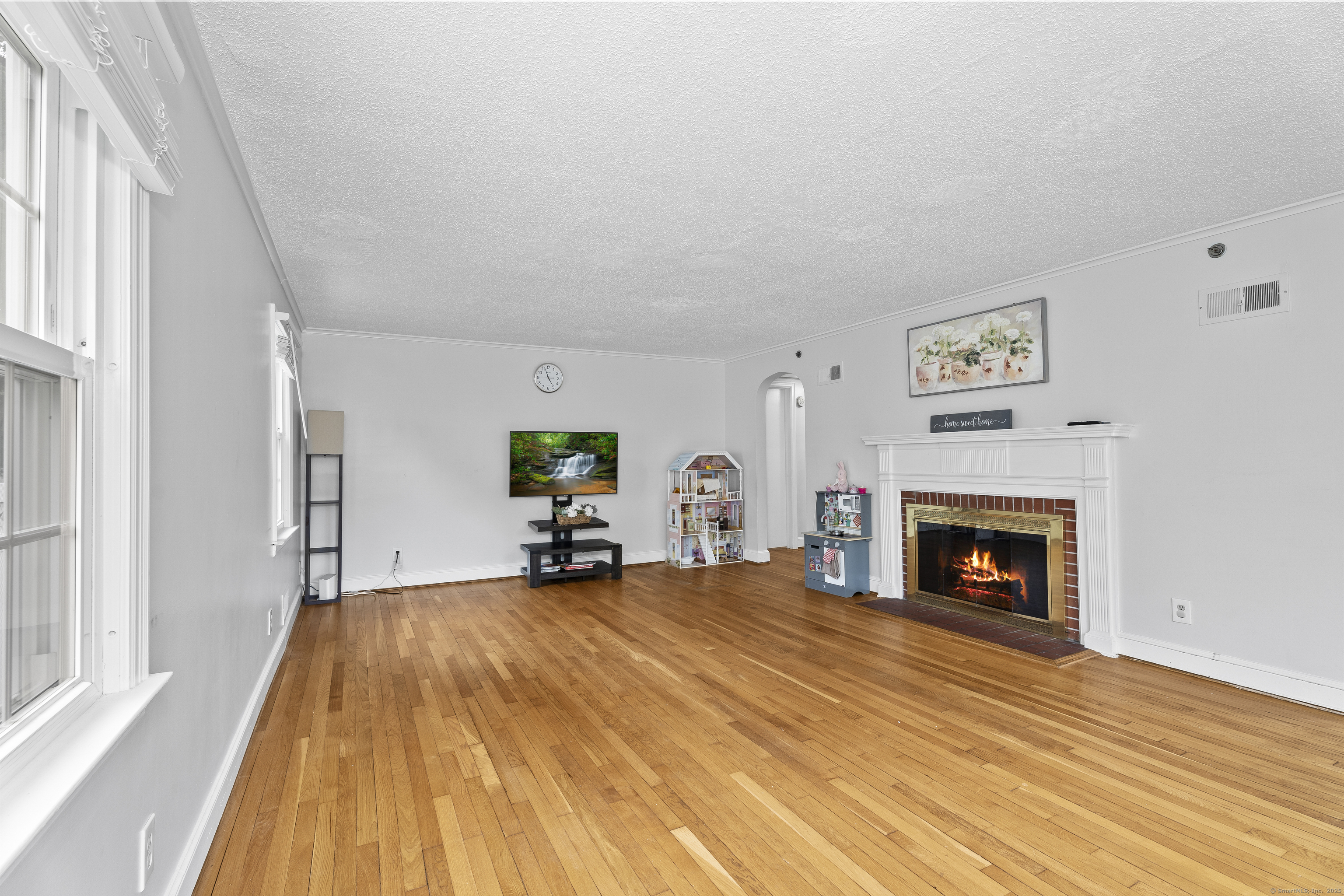 315 Henry Street