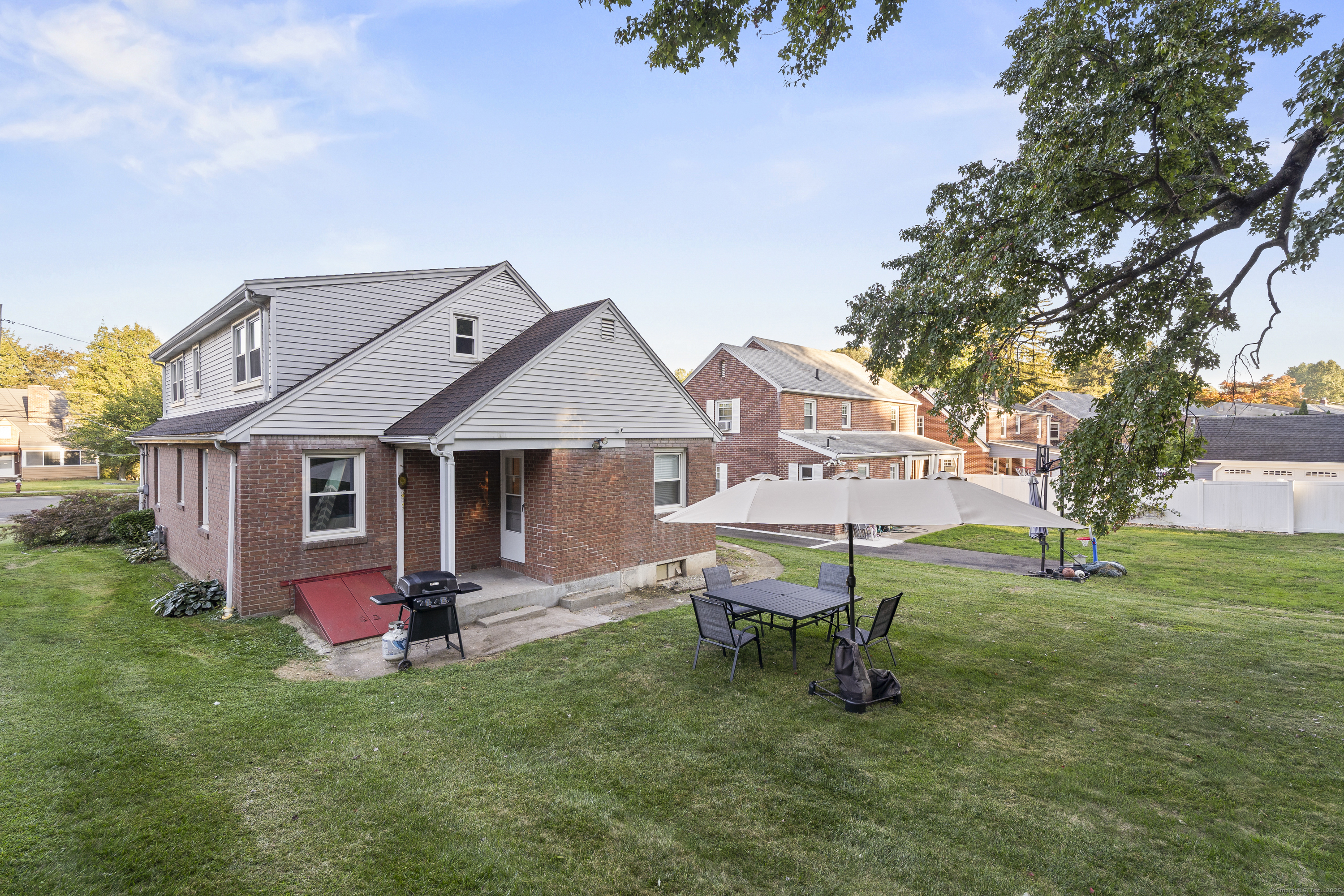 343 Eddy Glover Boulevard