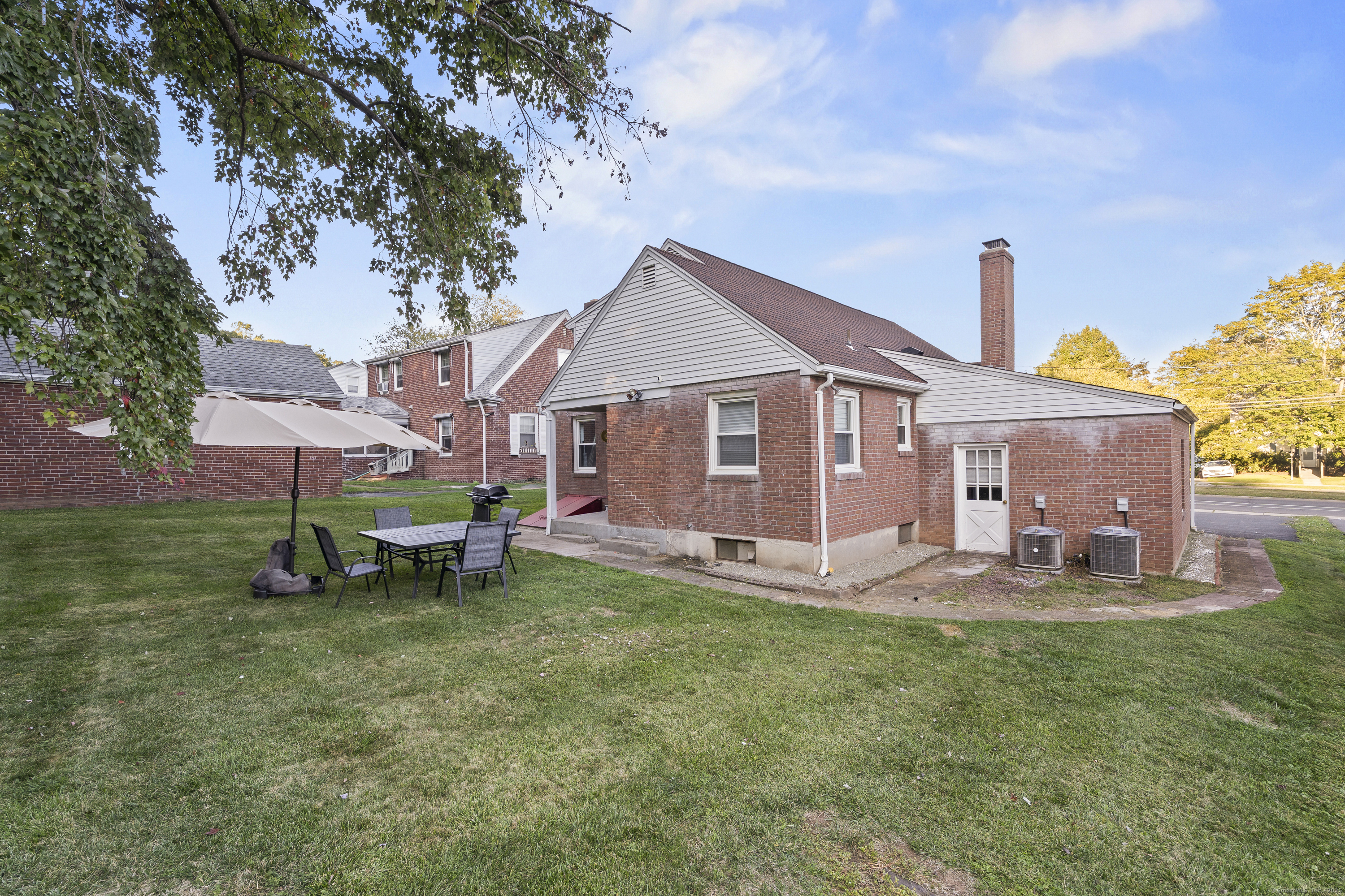 343 Eddy Glover Boulevard