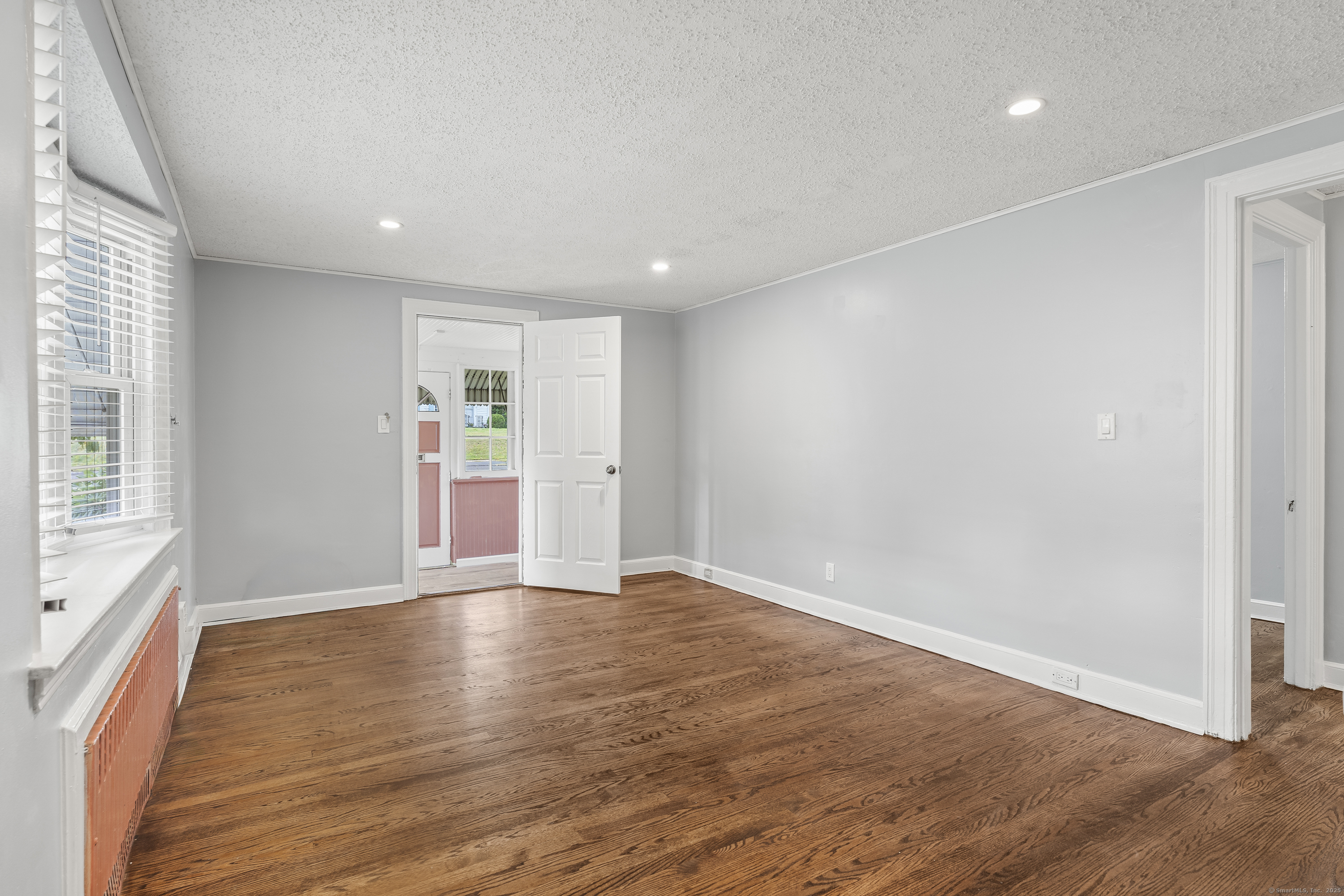 518 South Quaker Lane