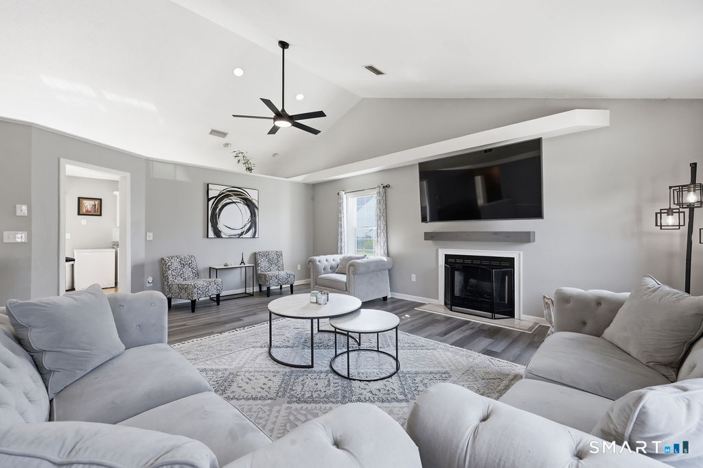 15 Mulberry Lane