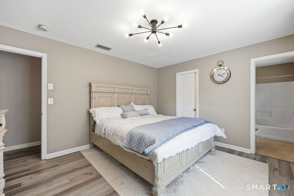 15 Mulberry Lane