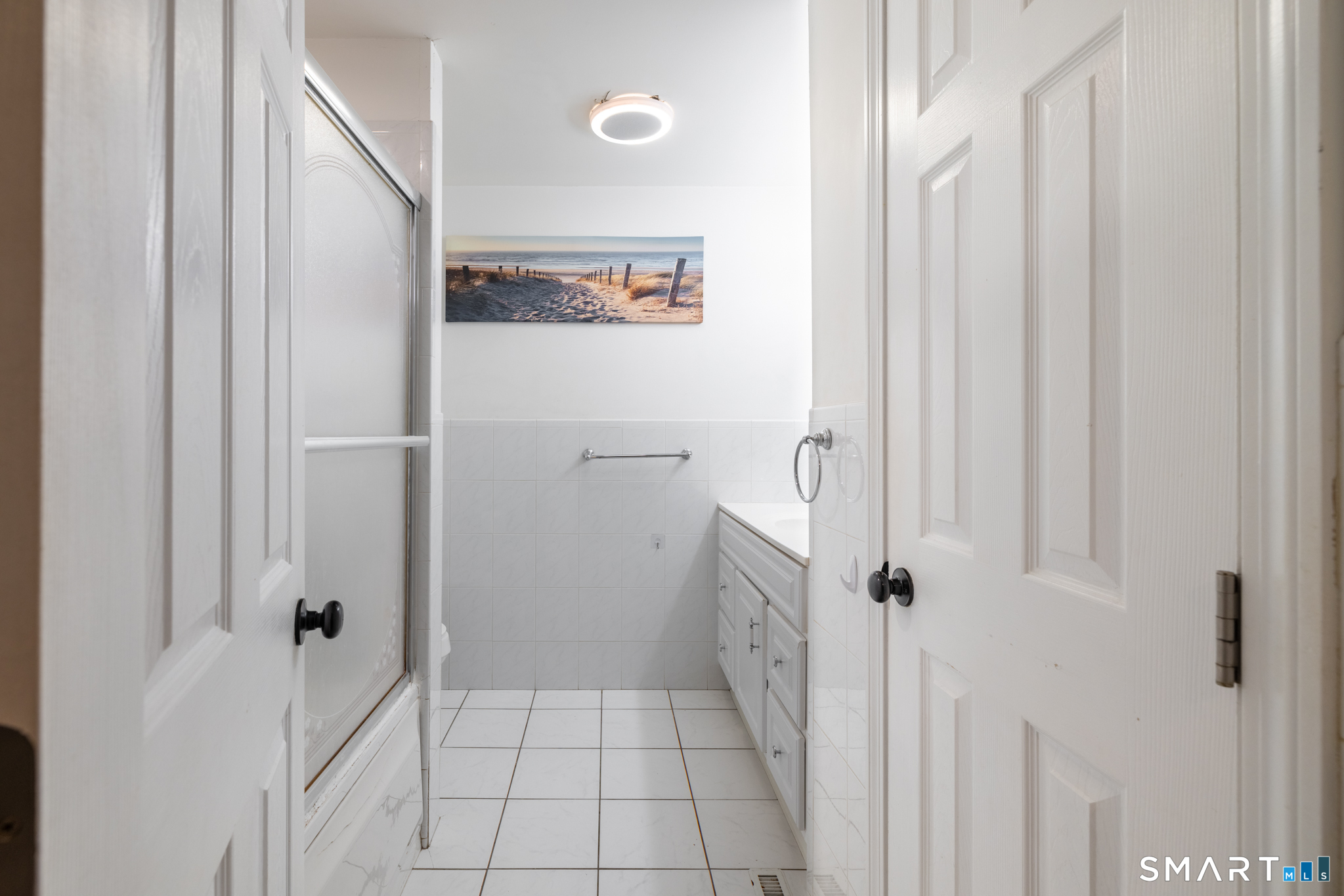 410 Farmington Avenue APT O6