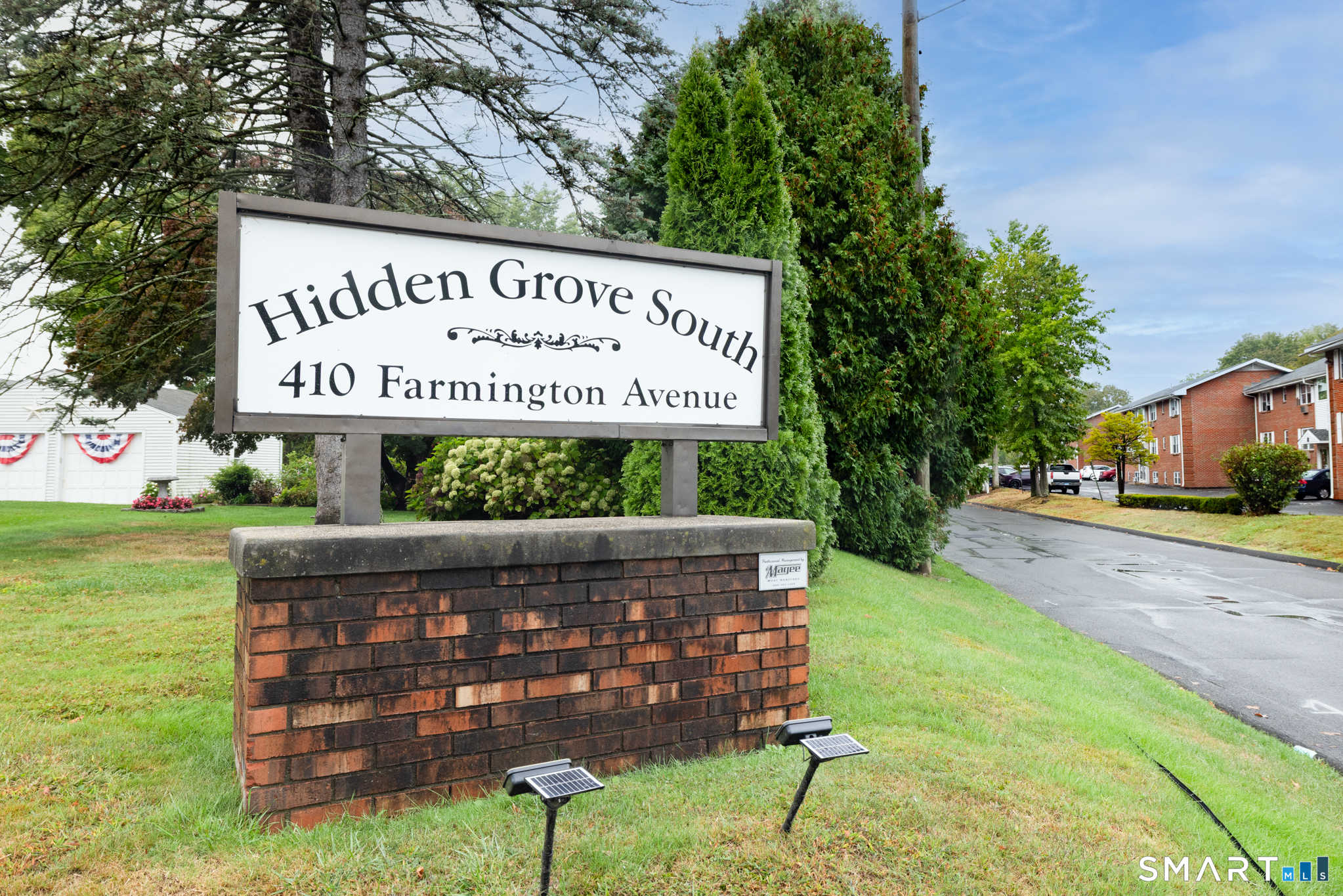 410 Farmington Avenue APT O6
