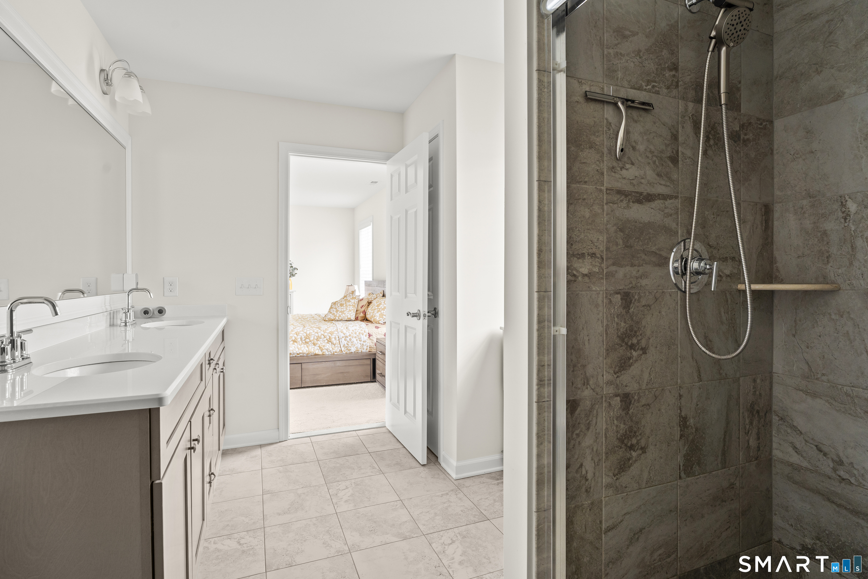 79 Cambridge Court 79