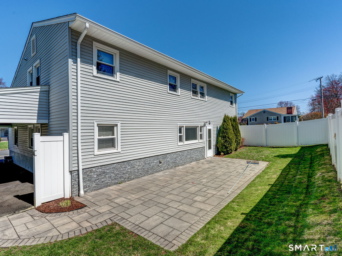 43 Hilldale Road