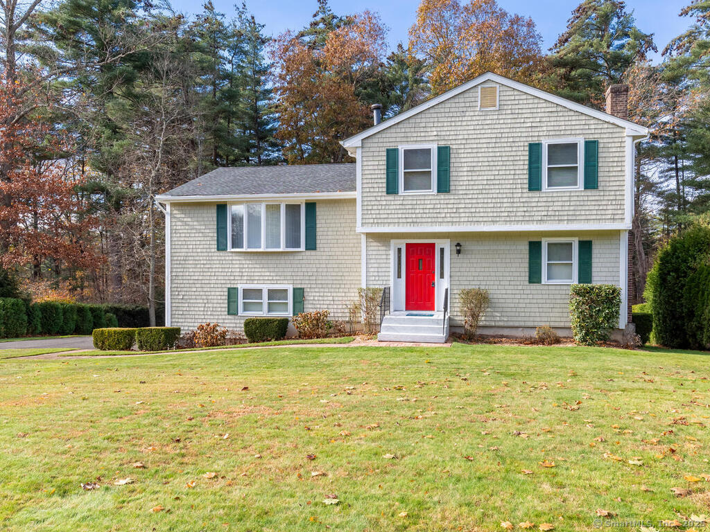 26 Woodside Drive