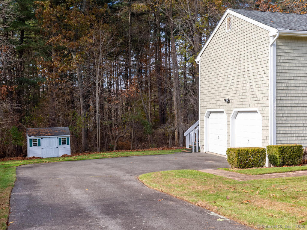 26 Woodside Drive