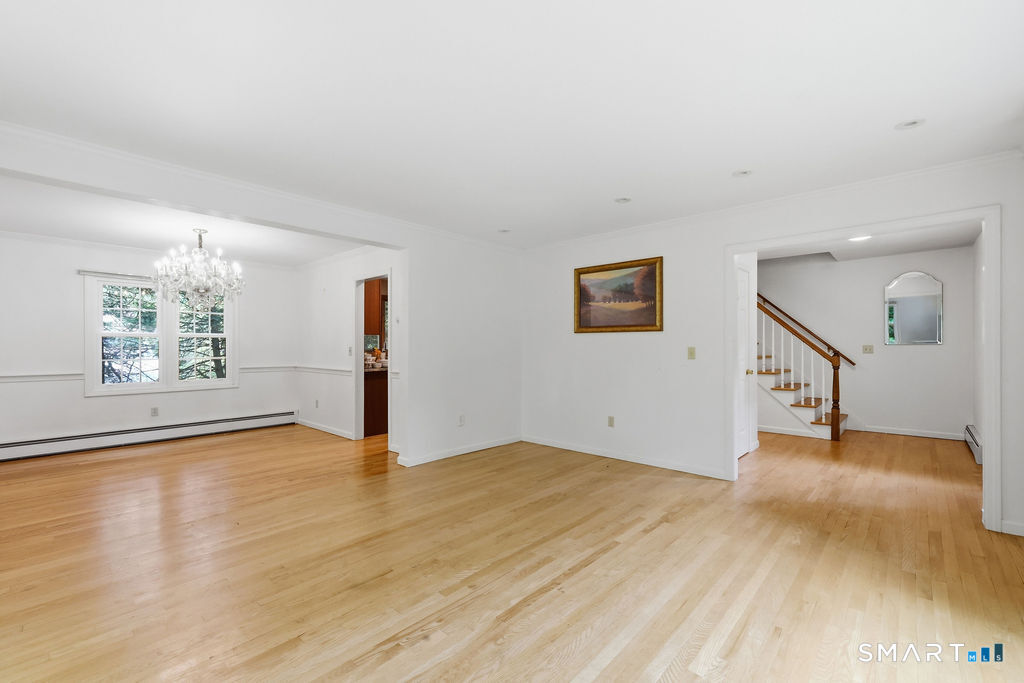 28 Green Woods Lane