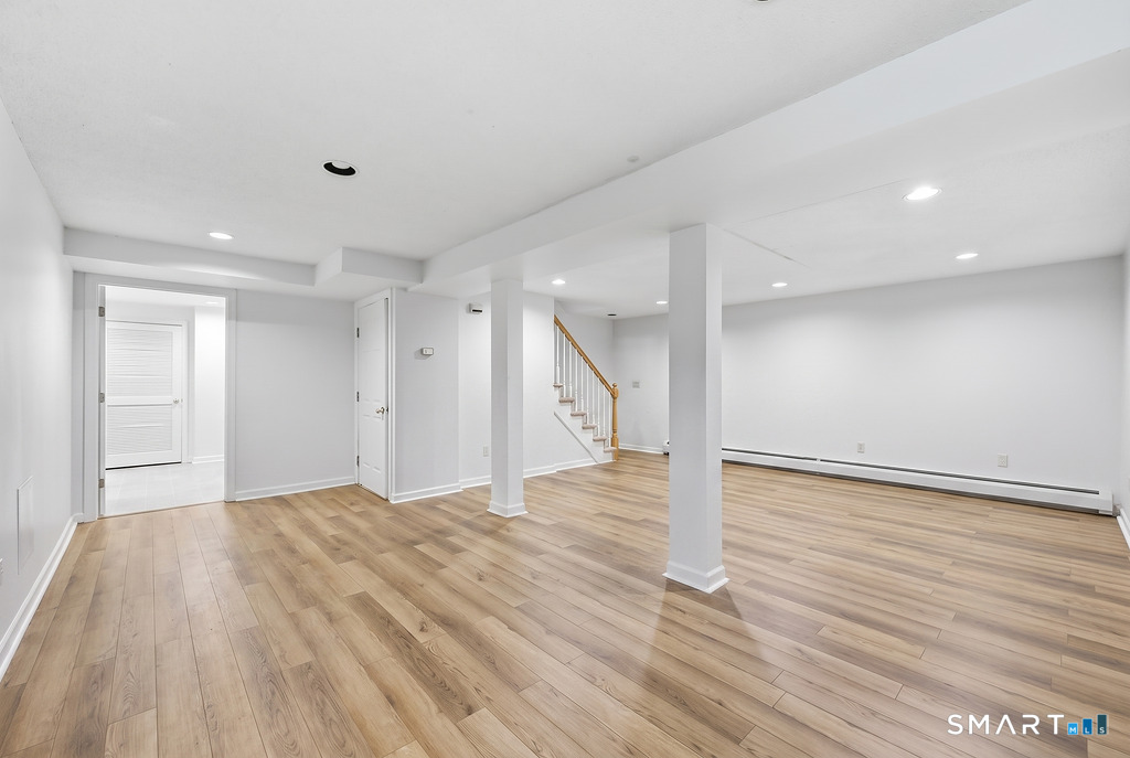 28 Green Woods Lane