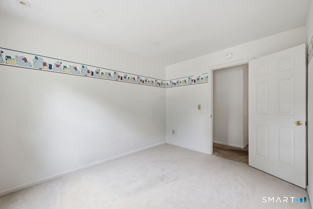 28 Green Woods Lane