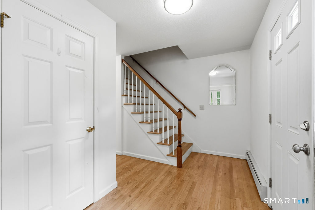 28 Green Woods Lane