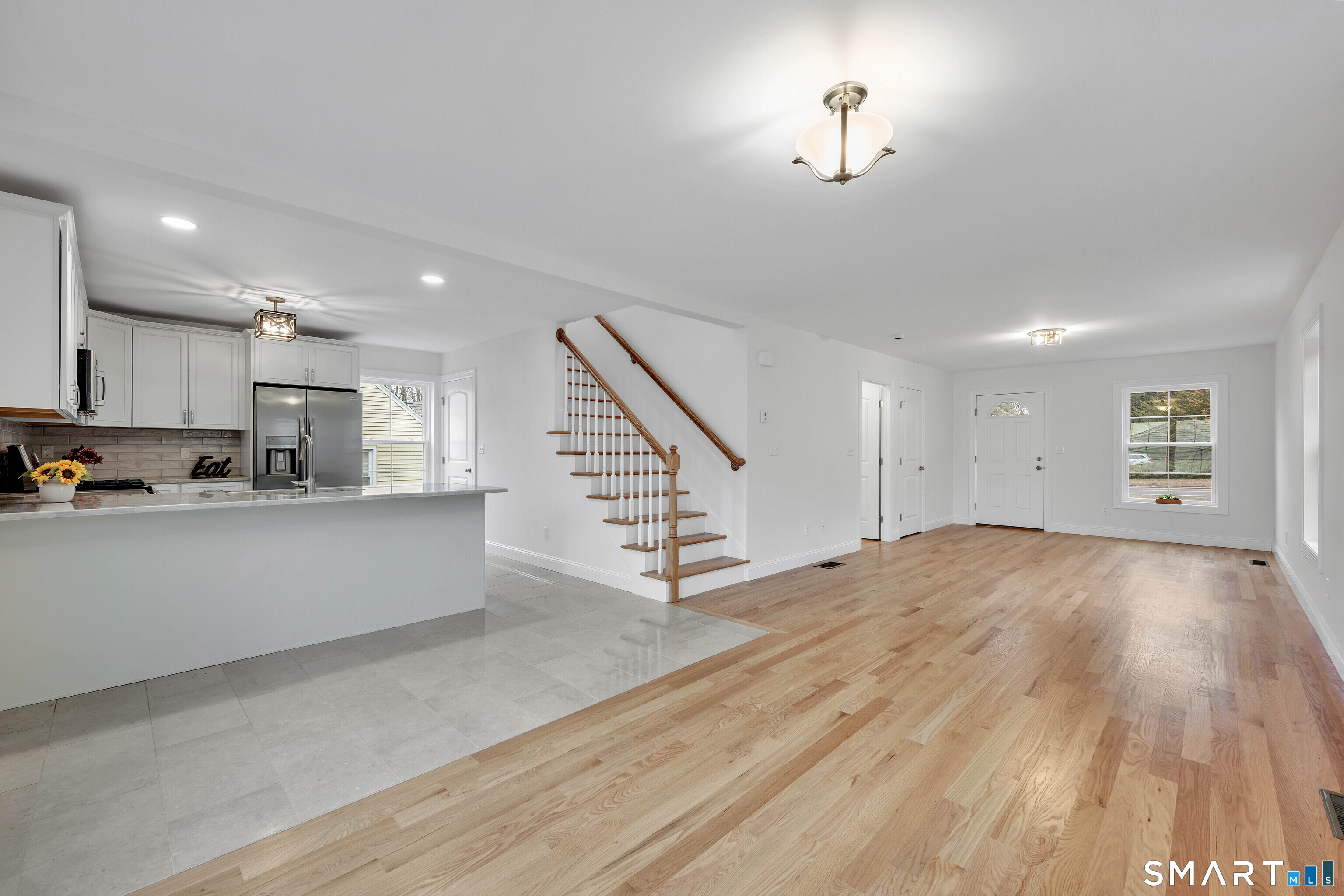 39 Robbins Avenue