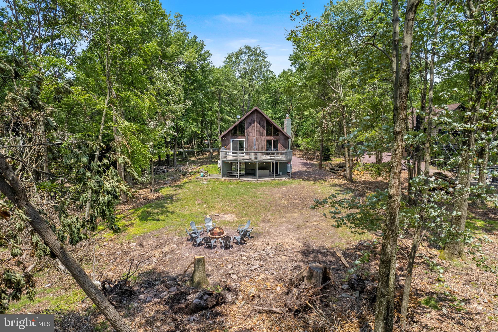 81 PINEKNOLL DRIVE