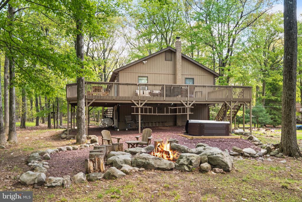 49 FOREST DRIVE