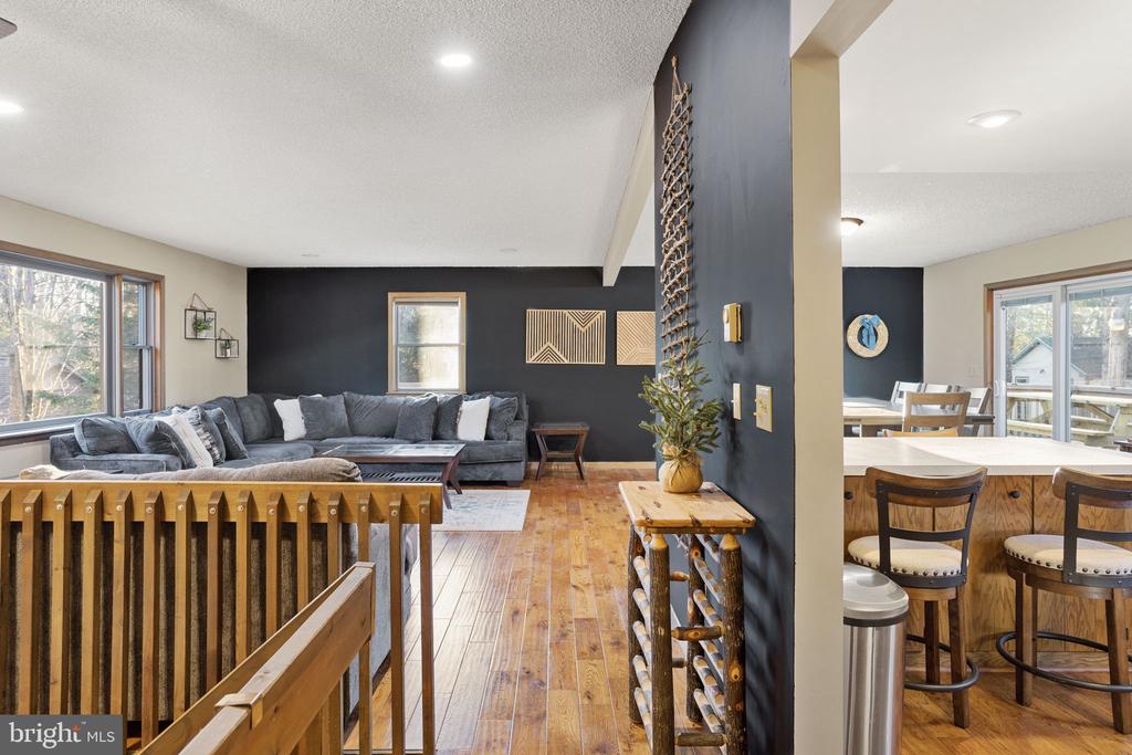49 FOREST DRIVE