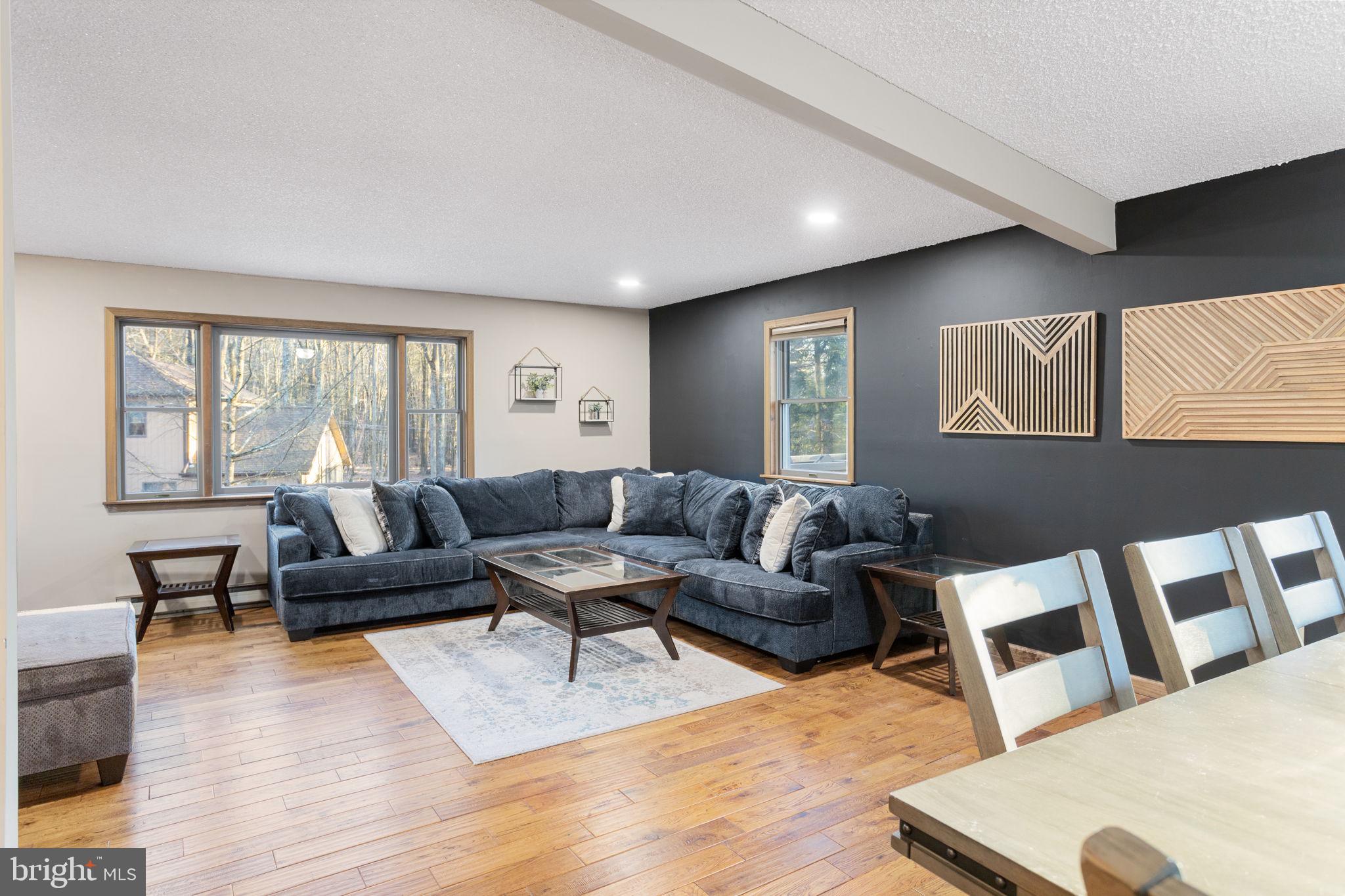 49 FOREST DRIVE