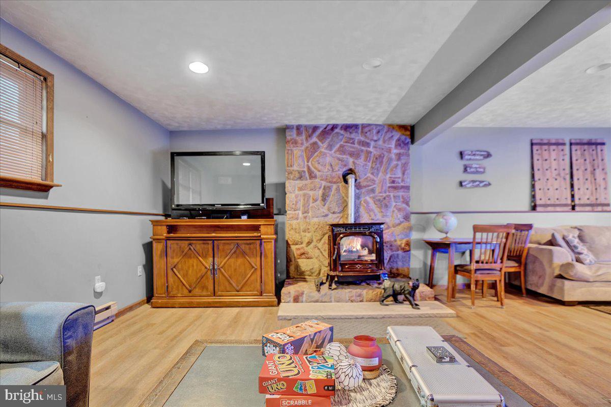 49 FOREST DRIVE