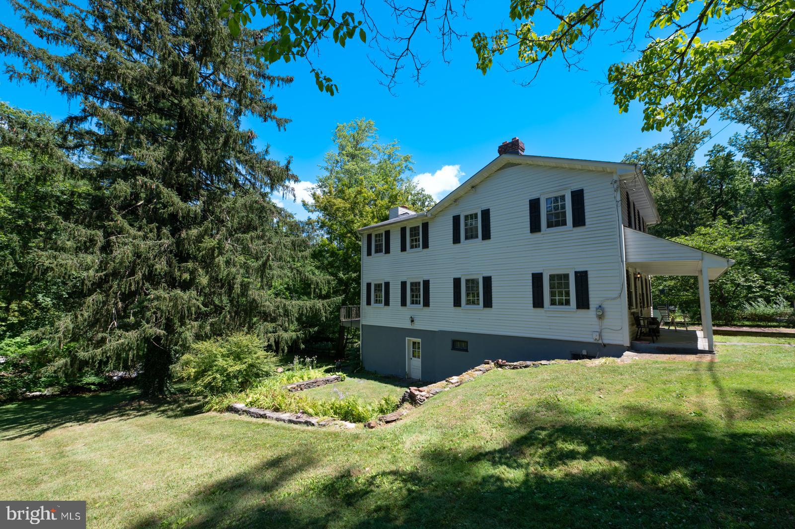 218 BIDDULPH ROAD